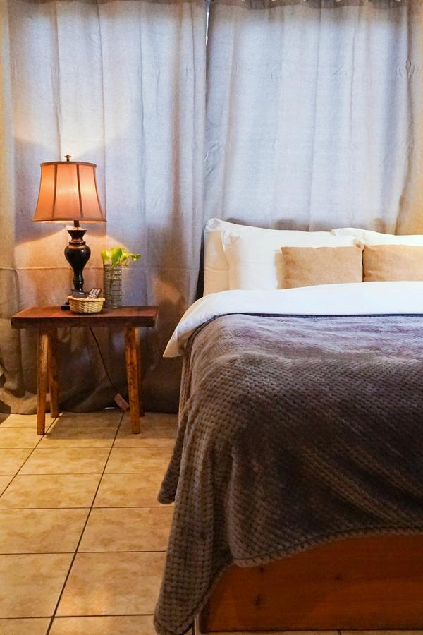 Cinco Hotel B&B サンサルバドル エクステリア 写真